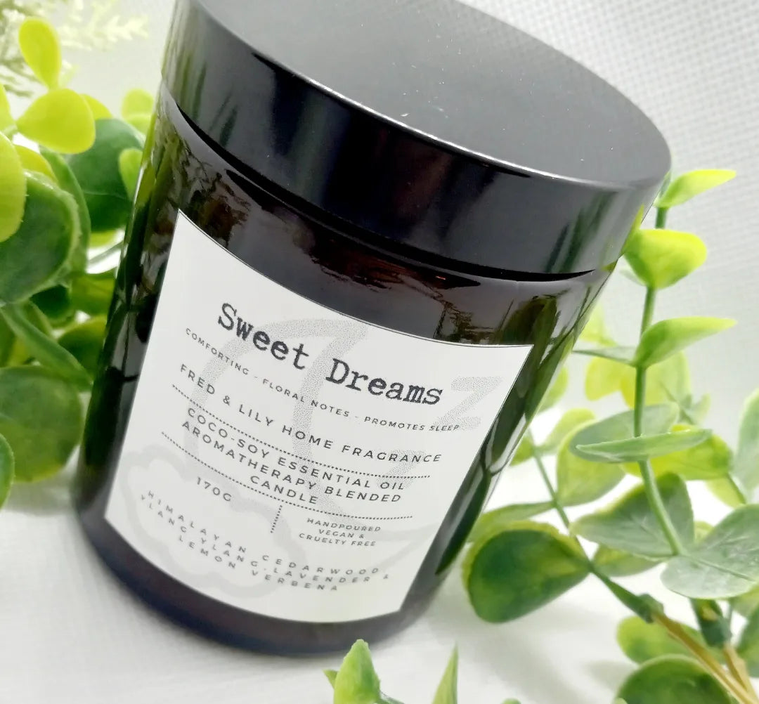 Aromatherapy Mood Enhancing Essential Oil Blend Infused Candle - Sweet Dreams